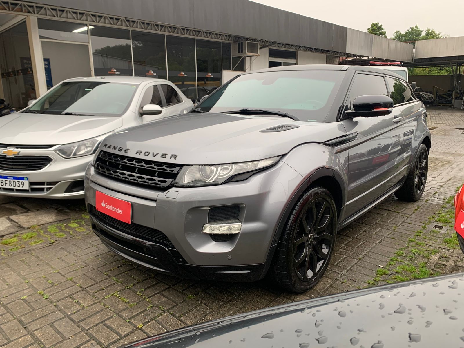 LAND ROVER